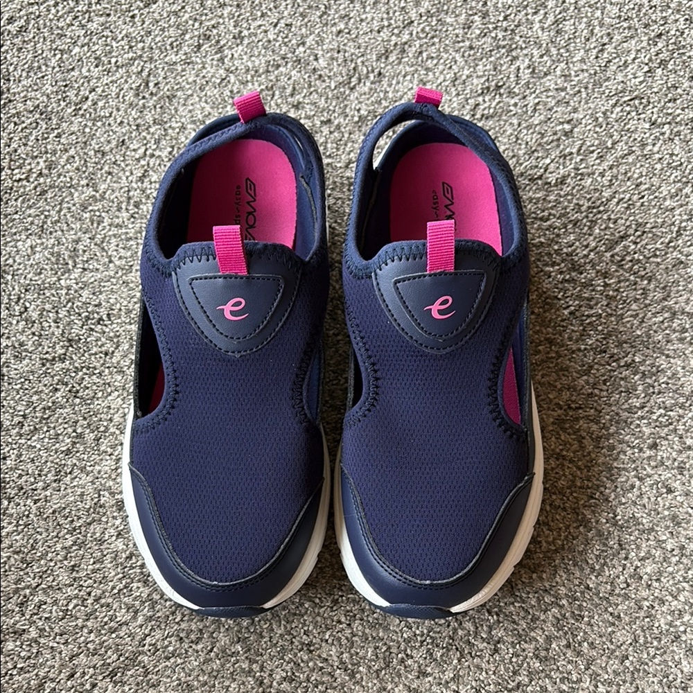 Easy Spirit Blue and Pink Slip-On Sneakers New